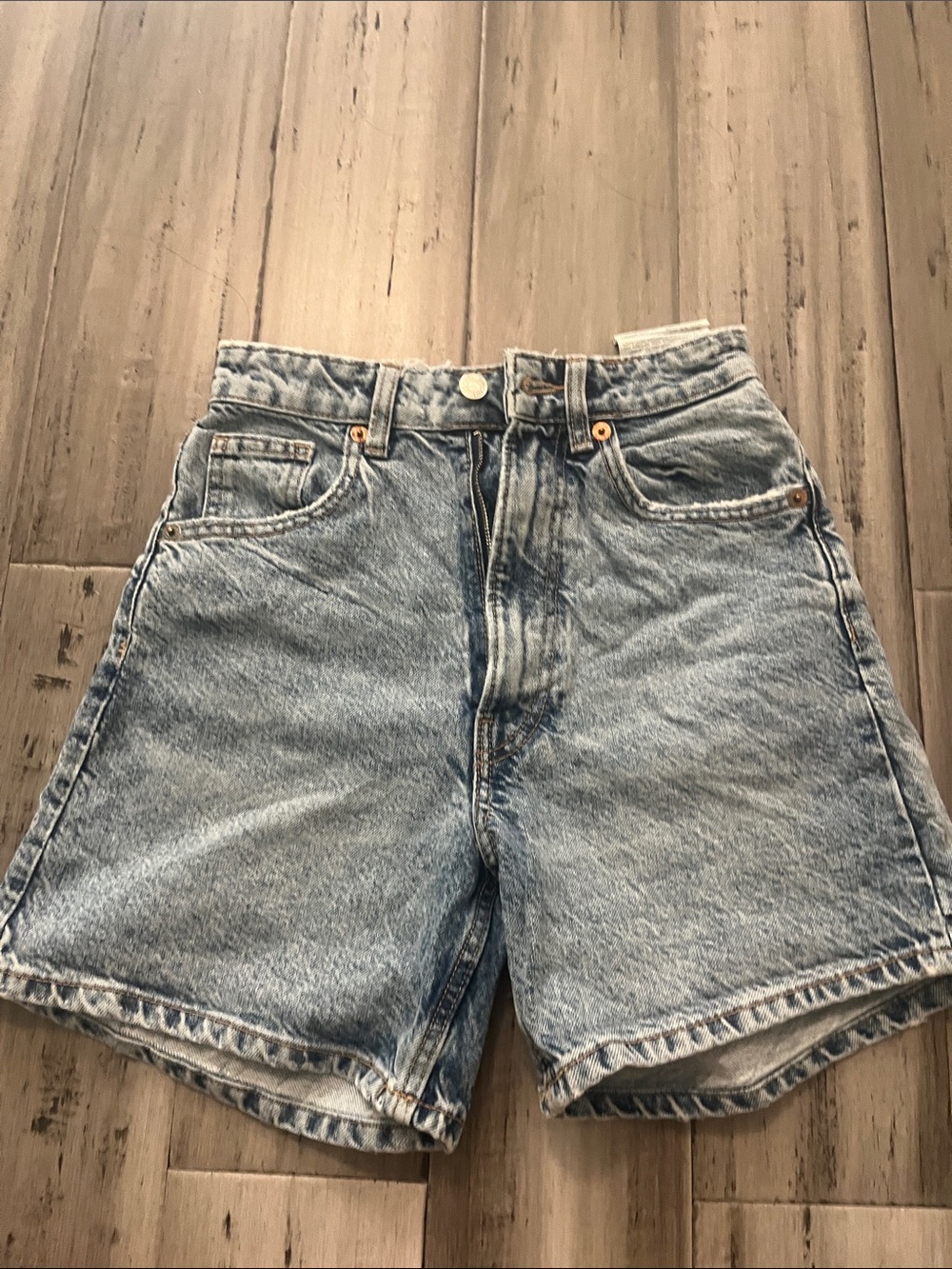 Zara Light Blue Denim Shorts with Contrast Stitching